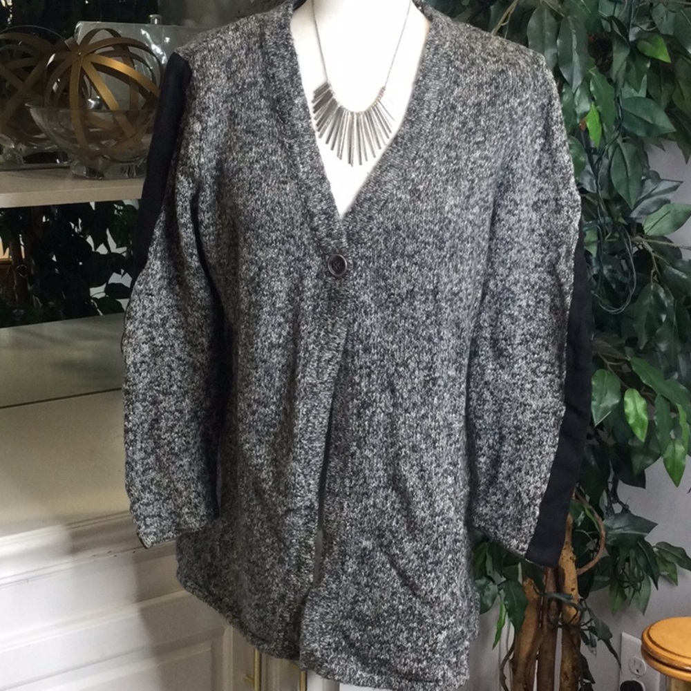 EUC Style&Co Grey/White Cotten Blend Knit 1 Button Open Cardigan, L